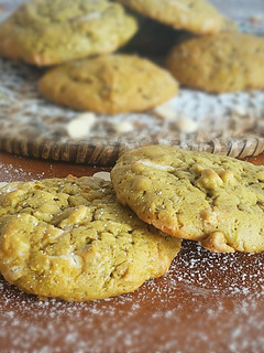 Una foto de Galletas de Matcha con pistachos