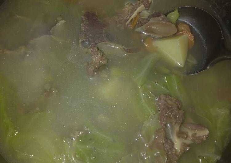 Sayur sup tulang sapi