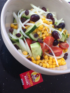 Una foto de Ensalada de uvas ! 🍇🥗