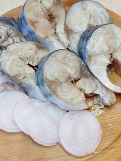 Фото Маринованная скумбрия.