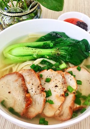 Hình của món Mì Xá Xíu.