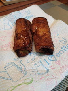 Una foto de Rollitos de Caramelo, Plátano y Chocolate