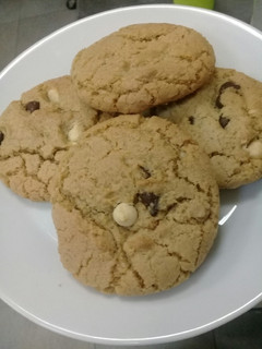 A picture of Chewy chocolate chip Cookies.