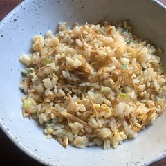 A picture of Garlic & ‘Nametake’ Enoki Fried Rice.