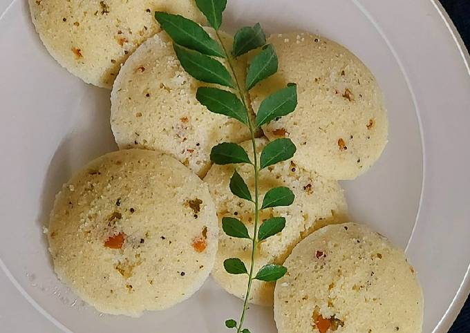 Instant Rava Idli Recipe By Renu Pushpendra Tyagi Cookpad