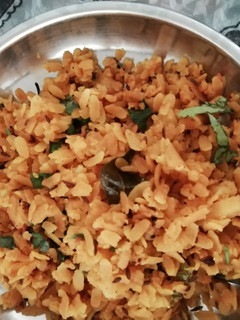 પૌવા બટાકા (Pauva Bataka Recipe In Gujarati) રેસીપી મુખ્ય ફોટો