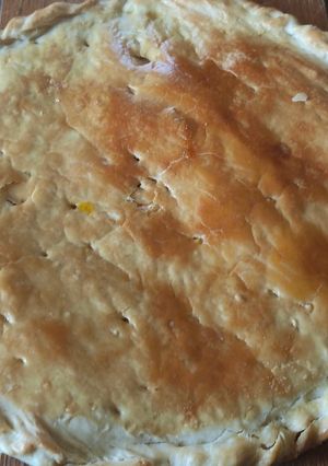 Una foto de Torta de Atún hojaldrada!👌🐋