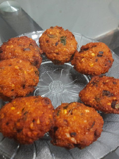 பருப்பு வடை (Paruppu vadai recipe in tamil) செய்முறை முக்கிய புகைப்படம்
