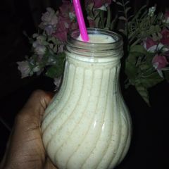 A picture of Pineapple banana smoothie.