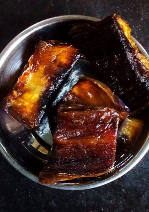 বেগুন ভাজা (begun bhaja recipe in bengali) রেসিপির প্রধান ছবি