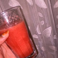 Water melon juice A picture of Water melon juice.