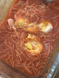 Sopa grossa de legumes com ovo cozido