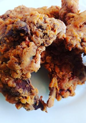 A picture of Crunchy Fried Chicken.