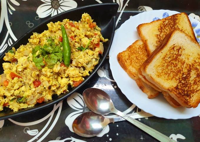 Parsi Egg Akuri Recipe By Kumkum Chatterjee - Cookpad