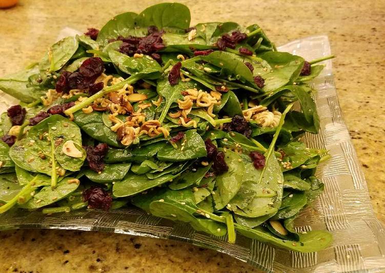 Recipe of Award-winning Ramen Noodle Spinach Salad
