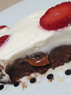 Una foto de Postre choco, dulce y crema
