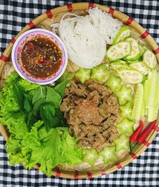 bánh tráng cuốn bơ