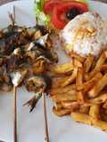 Brochetas de sardinas fáciles y jugosas