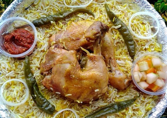  Bagaimana cara bikin Nasi Mandhi khas Timur Tengah dijamin sesuai selera