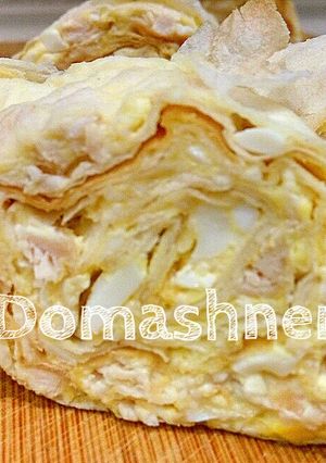Фото Закуска из лаваша с сыром, яйцами и курицей.