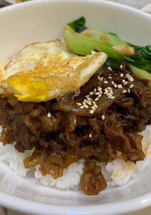 Foto resep Completed Yakiniku Beef bowl