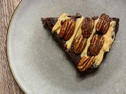 A picture of dark chocolate choco chips