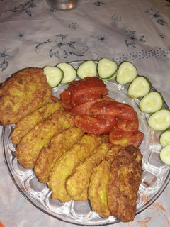 عکسی از دستور کوکوی نخود و سیب زمینی