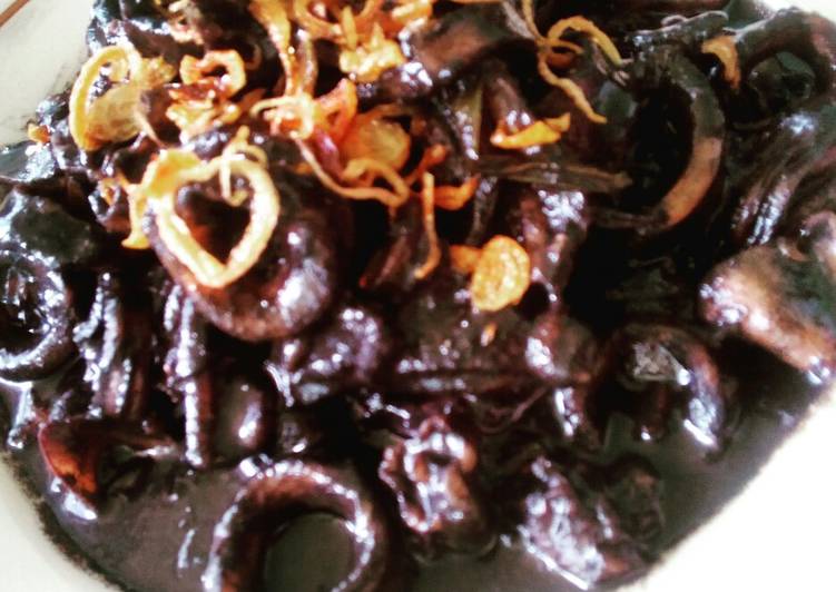 Resep Cumi masak item/Balakutak, Enak Banget