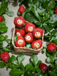 Foto resep Strawberry Apel Hiasan Bento