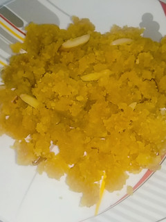A picture of Moong dal /skinned dal halwa.