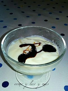Una foto de Mousse de limón