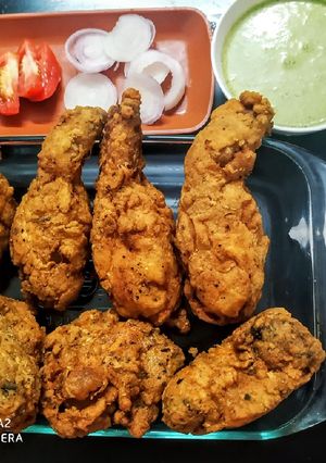 A picture of Kfc style crispy fried chicken.