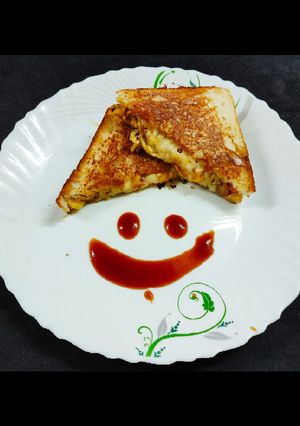 A picture of Veg cheese sandwich.