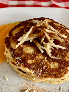 A picture of Apple, Cinnamon, and Oat Pancakes.