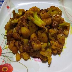 A picture of Pav Bhaji Masala Aalu Gobhi.