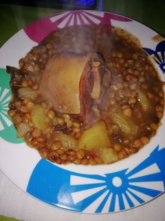 Una foto de Lentejas al estilo de mi 🤰 madre