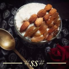 Semolina kheer A picture of Semolina kheer.
