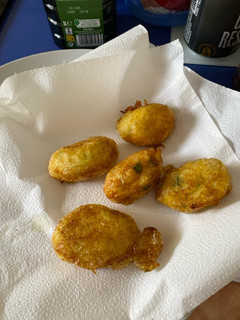 Una foto de Buñuelos de bacalao