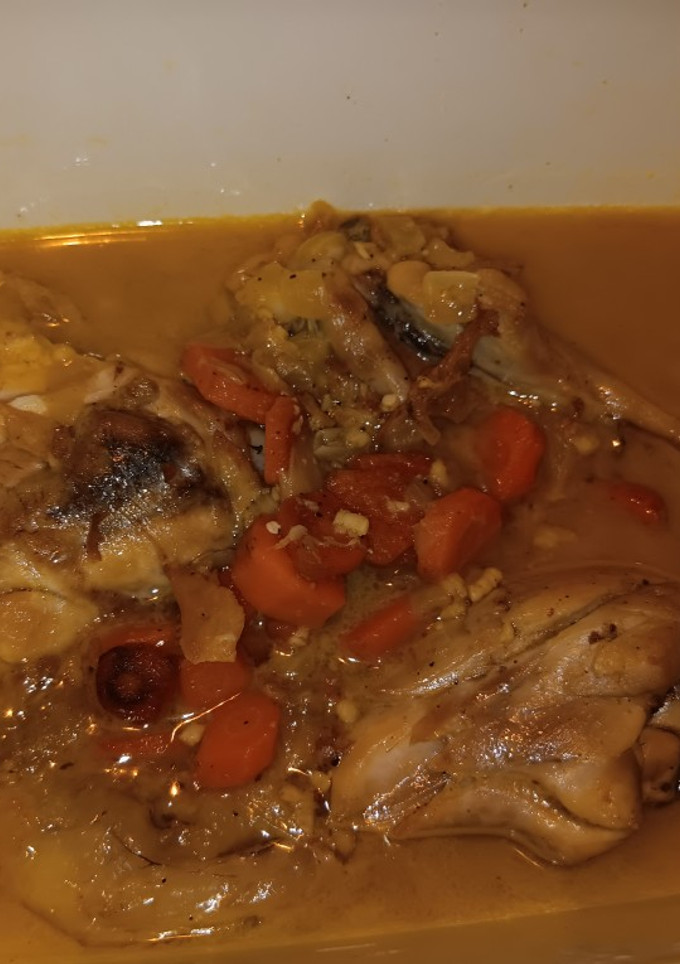 Una foto de Pollo en salsa