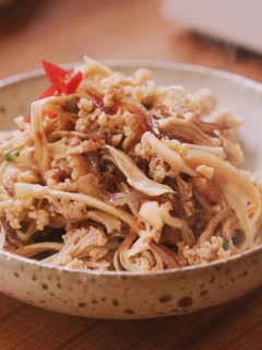 【花椰菜乾炒木耳】 低熱量！減肥吃得健康 的食譜成品照片
