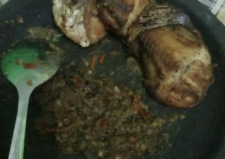 Sambal terasi ikan asap