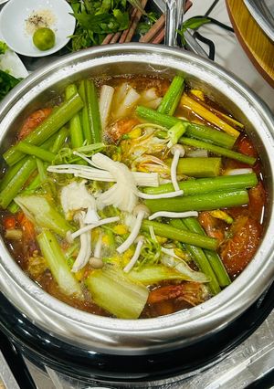 Hình của món Lẩu Thái Chua Cay.