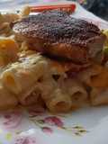 RIGATONI-AUFLAUF mit Koteletts und Brokkoli