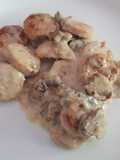 91. Salchichas Bratwurst con champiñones en salsa