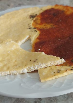Una foto de Pan Keto de requesón y huevo (sin harina)