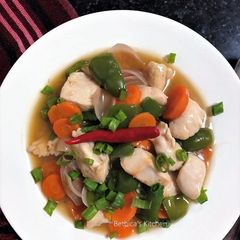 A picture of Chinese Style Chicken Stir Fry.