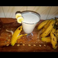 A picture of Banana smoothie.