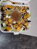 Ensalada de mango y lechuga