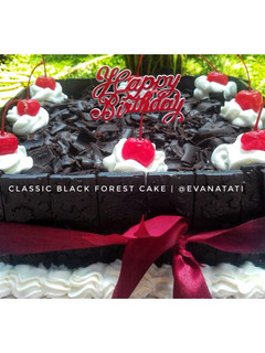 Foto resep Blackforest cake enak dan lembut