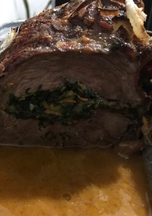 Una foto de Carne al horno con relleno de acelga y queso fresco